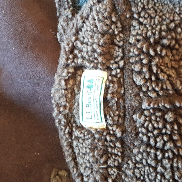 L.L. Bean- Winter Dog Coat - Picture 4 of 6